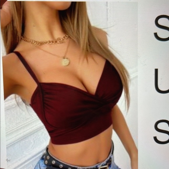 SHeIN CROP TOP - Picture 1 of 1